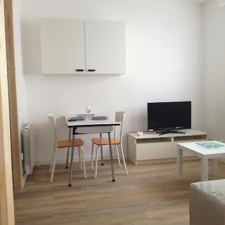Apartment Le Blason Logement Avec Parking Prive & Wifi